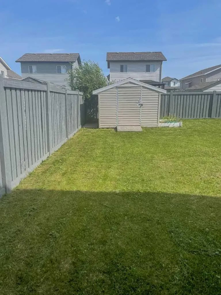 11509 78 Avenue Grande Prairie AB T8W 0A2