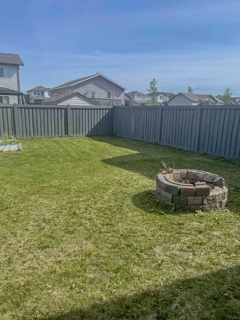 11509 78 Avenue Grande Prairie AB T8W 0A2