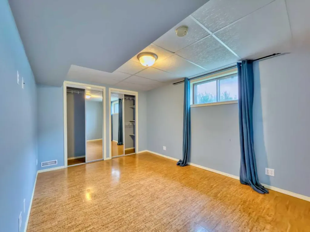 8126 20 Avenue Coleman AB T0K0M0