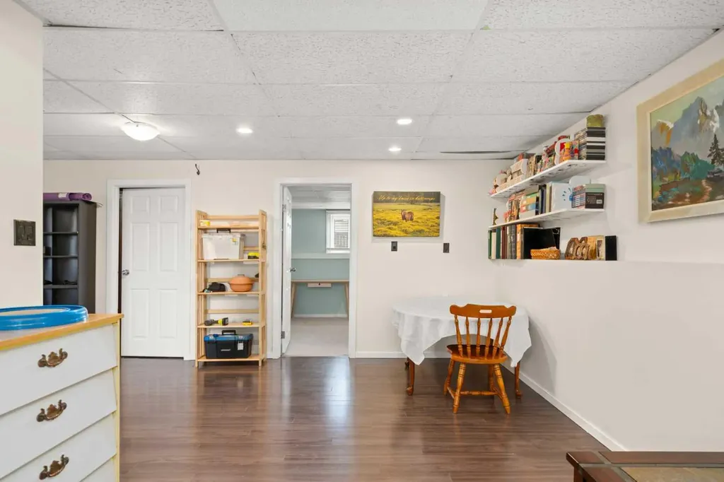 75 Bedford Drive NE Calgary AB T3K2N9