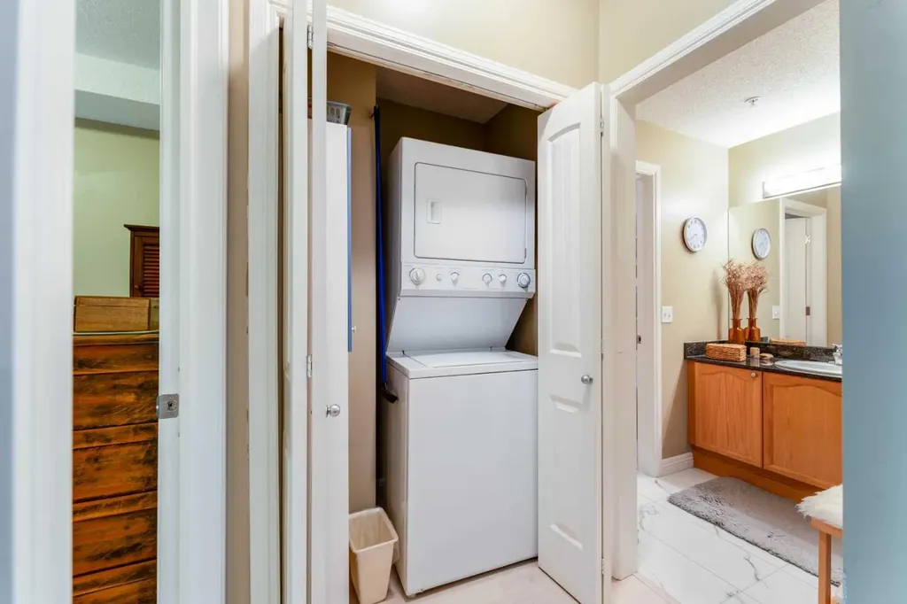 8 Prestwick Pond Terrace SE Calgary AB T2Z 4P3