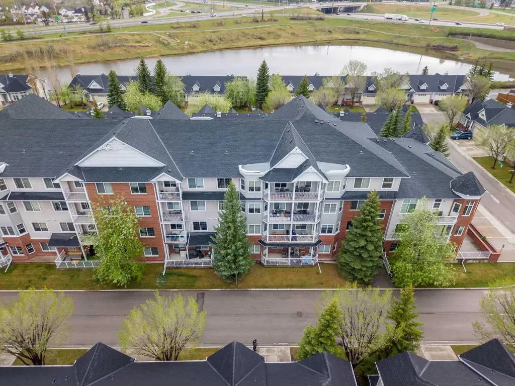 8 Prestwick Pond Terrace SE Calgary AB T2Z 4P3