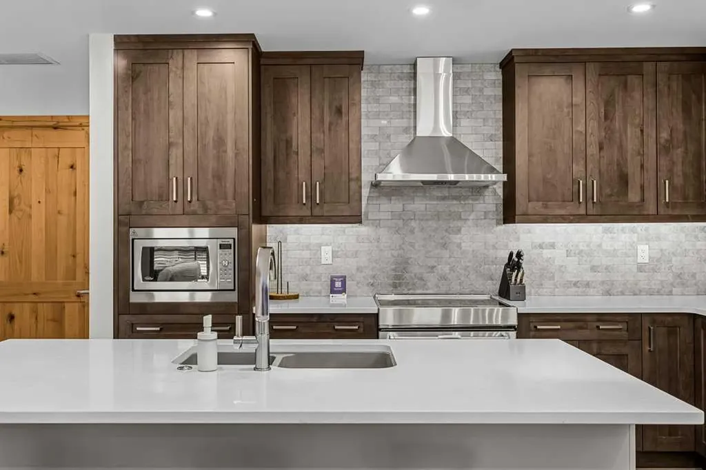 1012 Spring Creek Drive W Canmore AB T1W 0N1