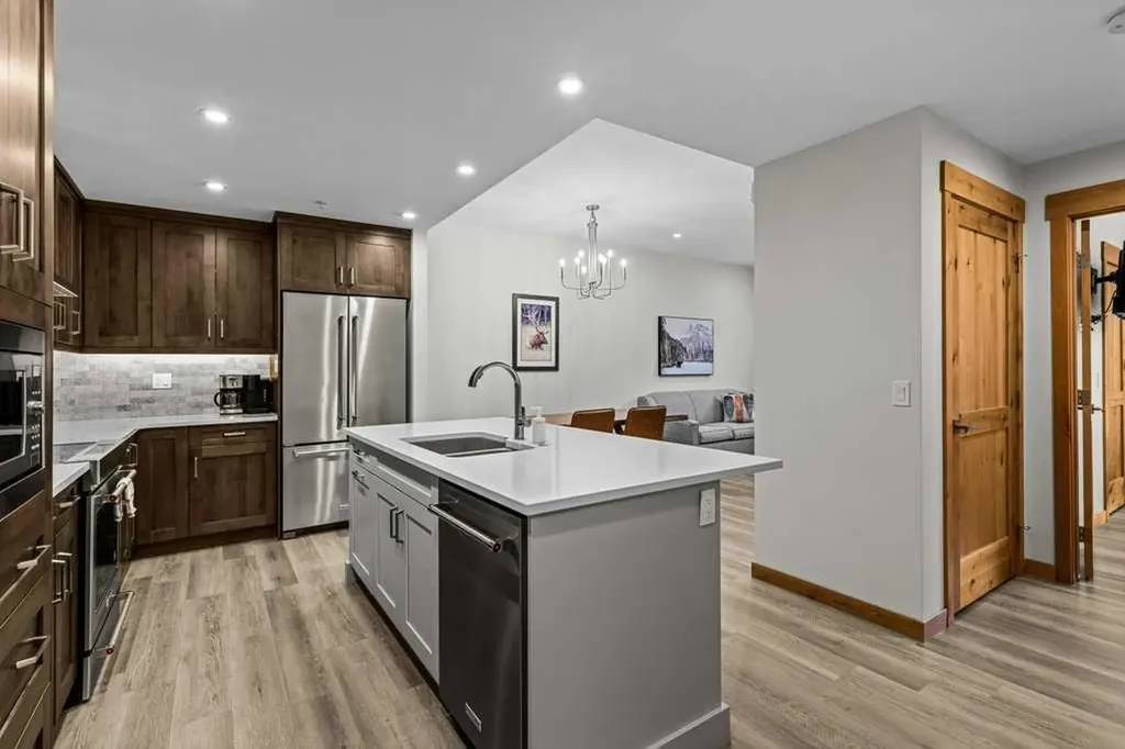 1012 Spring Creek Drive W Canmore AB T1W 0N1