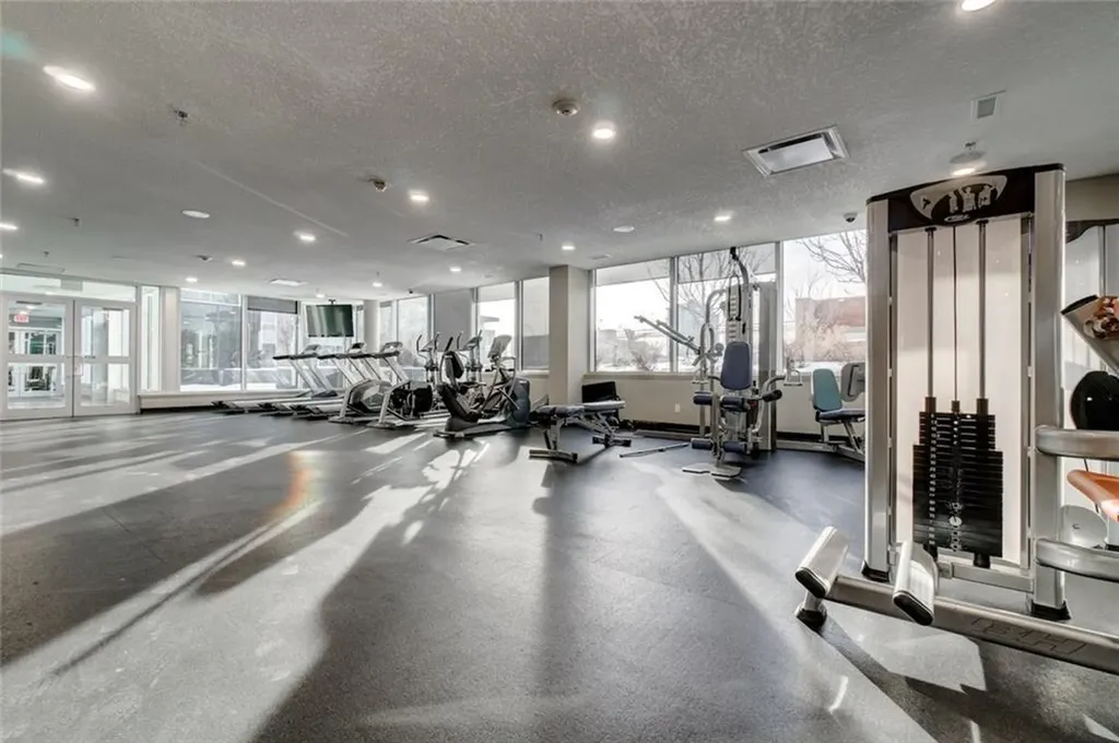 211 13 Avenue SE Calgary AB T2G 1E1