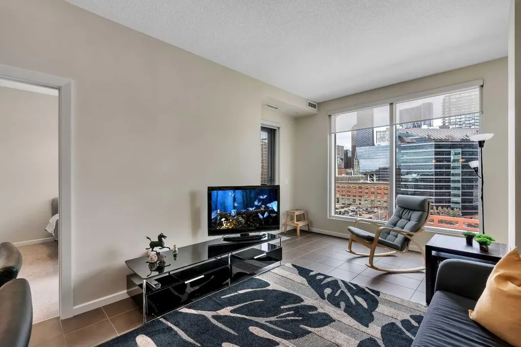 211 13 Avenue SE Calgary AB T2G 1E1