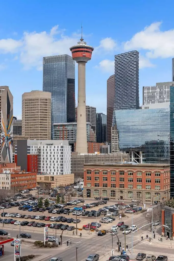 211 13 Avenue SE Calgary AB T2G 1E1