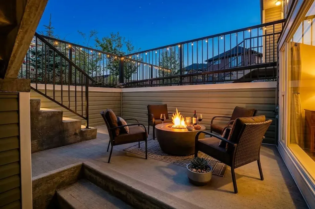 7451 Falconridge Boulevard NE Calgary AB T3J 0Z8