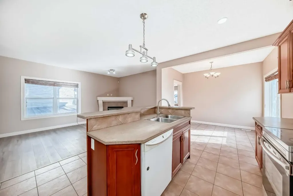 36 Saddleland Court NE Calgary AB T3J5J5
