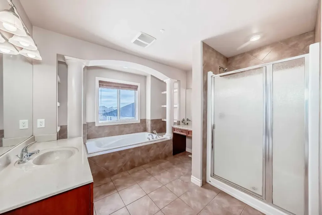 36 Saddleland Court NE Calgary AB T3J5J5