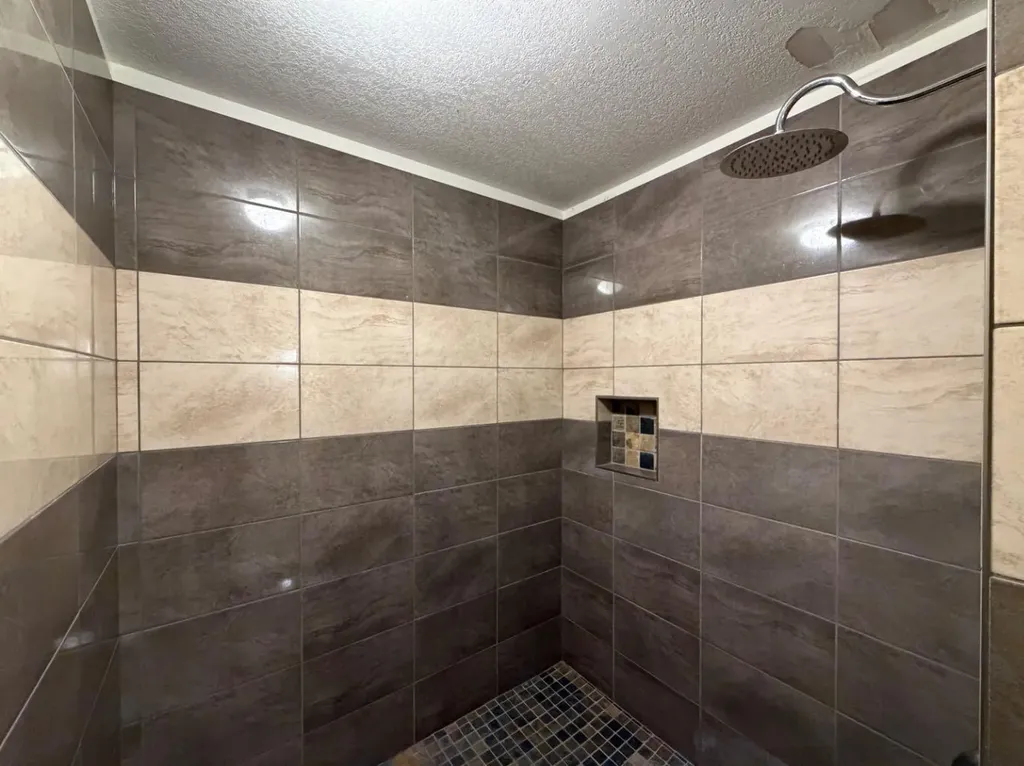 53404A Highway 748 E Rural Yellowhead County AB T7E 3S9