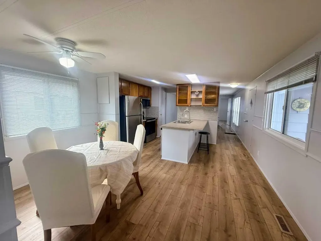 2300 13 Street N Lethbridge AB T1H 4E8