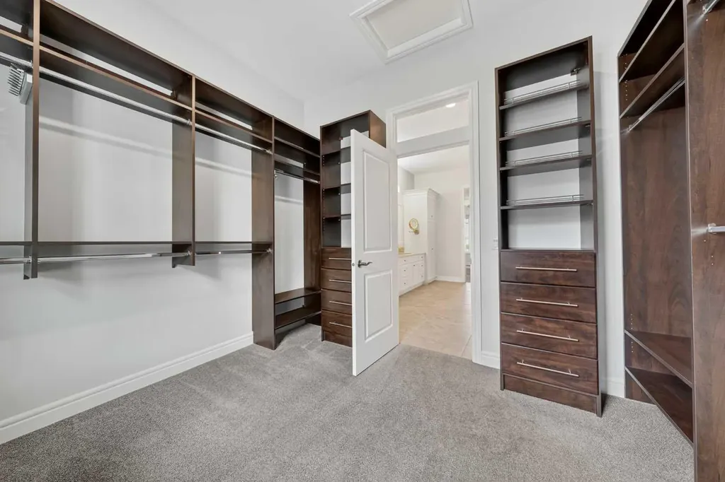 347 Tuscany Estates Rise NW Calgary AB T3L 0C8