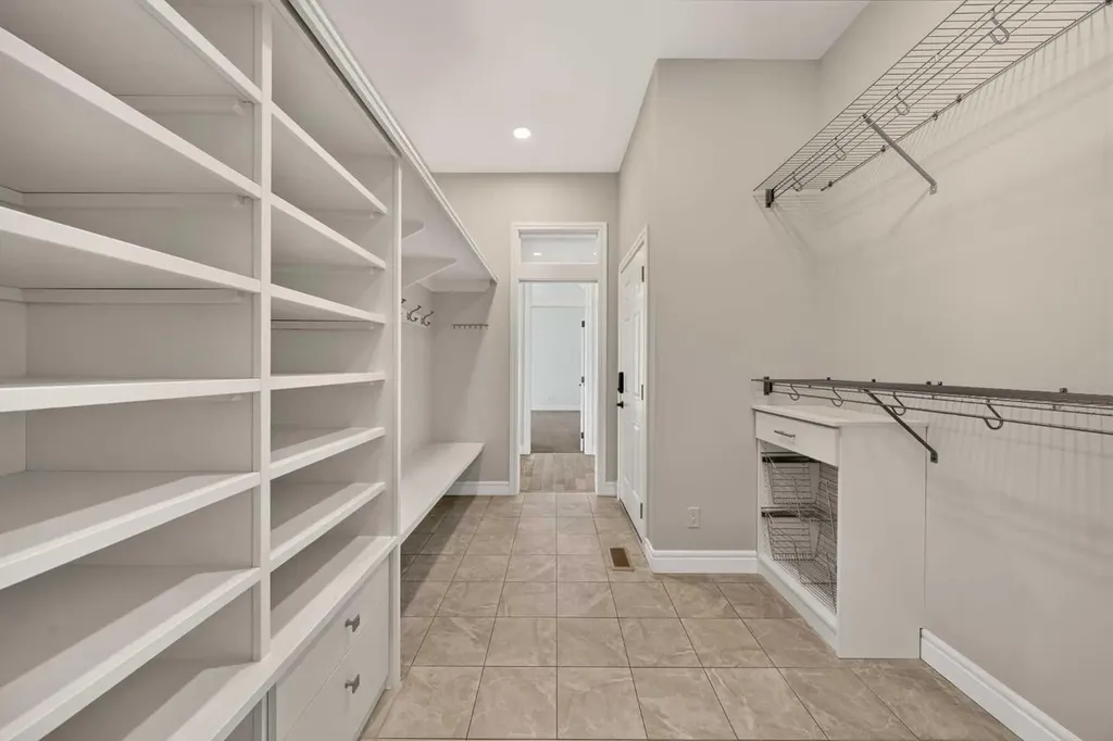 347 Tuscany Estates Rise NW Calgary AB T3L 0C8