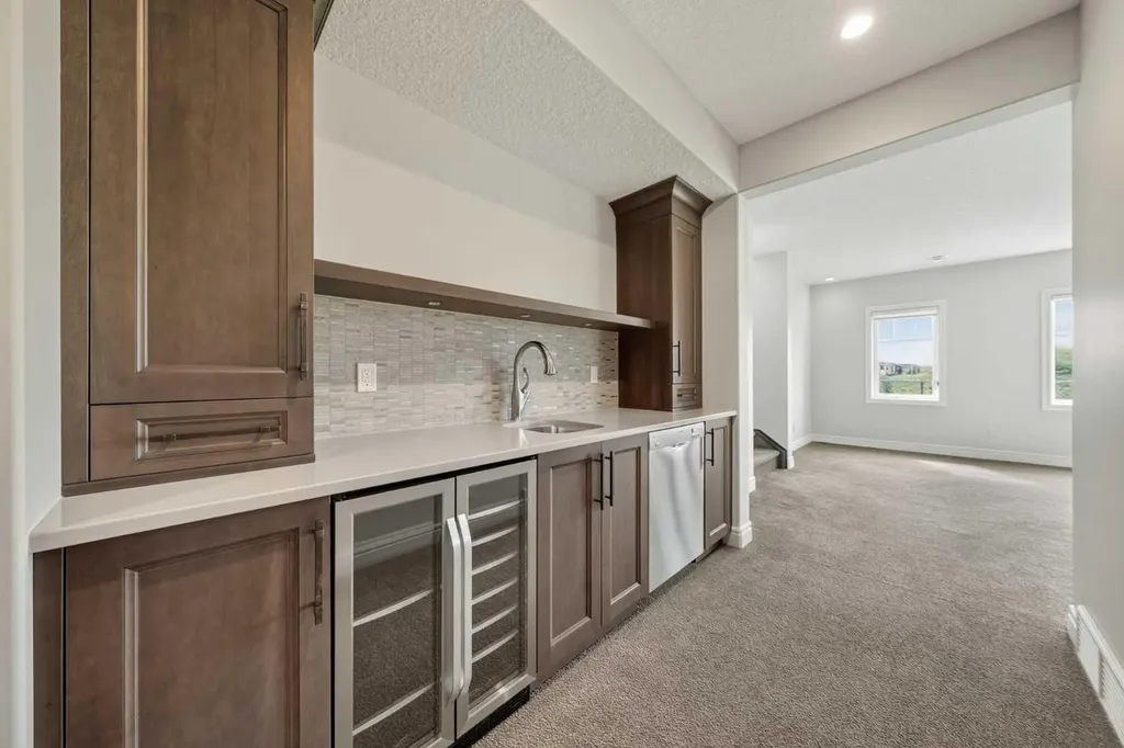 347 Tuscany Estates Rise NW Calgary AB T3L 0C8