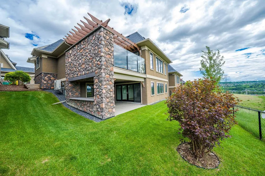 347 Tuscany Estates Rise NW Calgary AB T3L 0C8