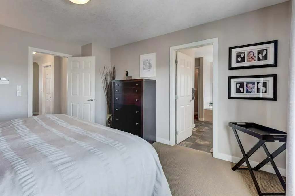 88 Copperstone Gate SE Calgary AB T2Z 4S2