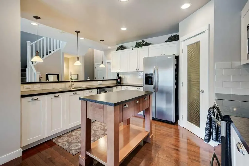 88 Copperstone Gate SE Calgary AB T2Z 4S2