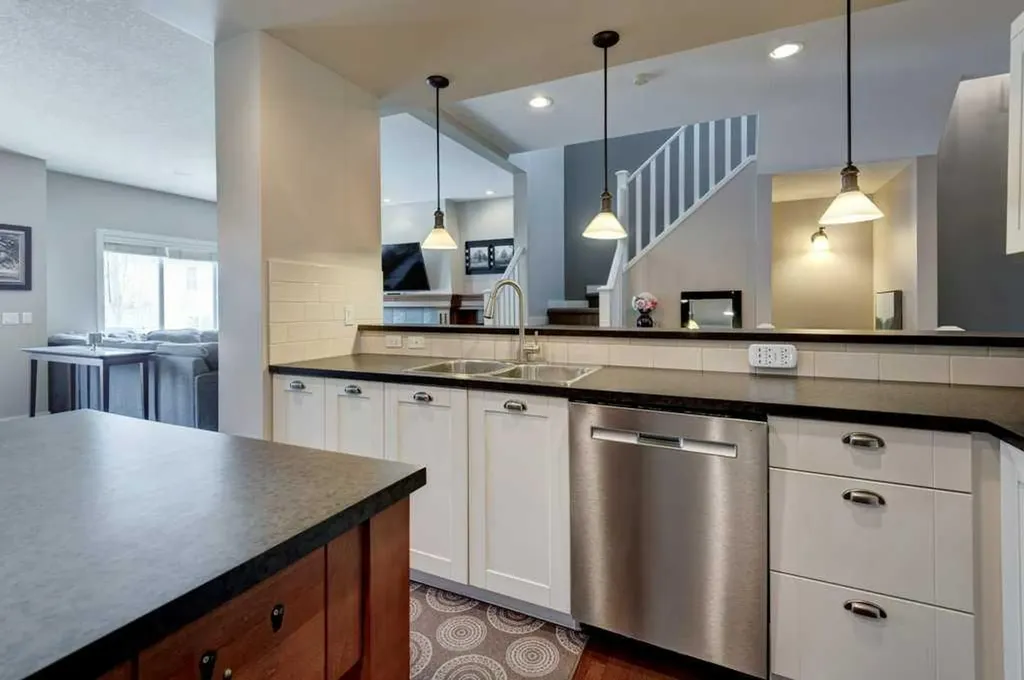 88 Copperstone Gate SE Calgary AB T2Z 4S2