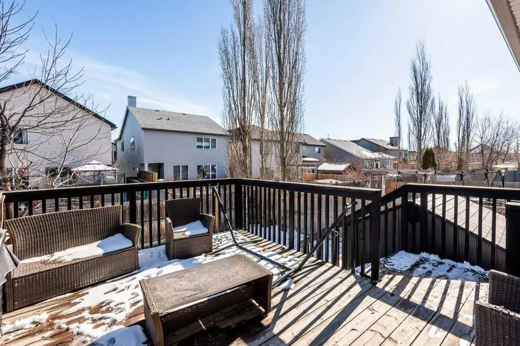 88 Copperstone Gate SE Calgary AB T2Z 4S2