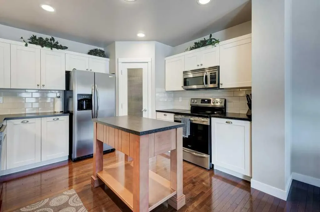 88 Copperstone Gate SE Calgary AB T2Z 4S2