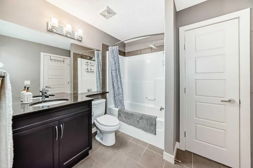 93 Williamstown Green NW Airdrie AB T4B 0S9