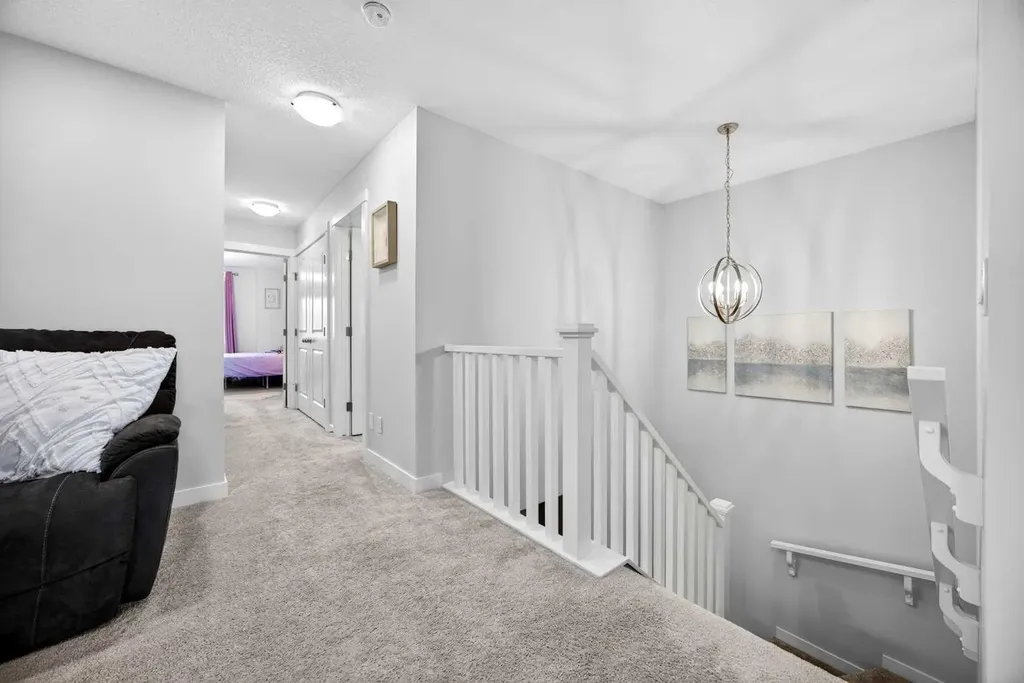 68 Nolancrest Circle NW Calgary AB T3R 0T8