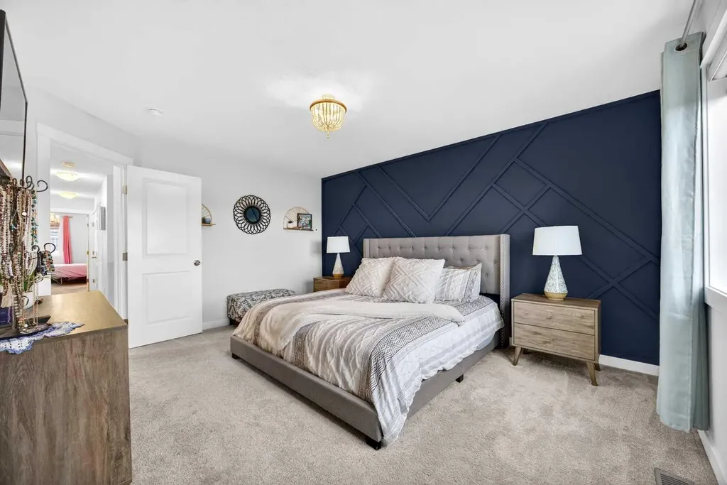 68 Nolancrest Circle NW Calgary AB T3R 0T8