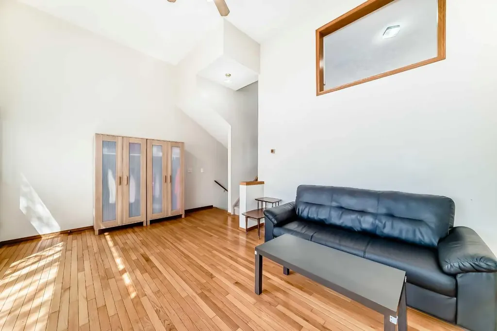 31 Harvest Oak Circle NE Calgary AB T3K 4S6
