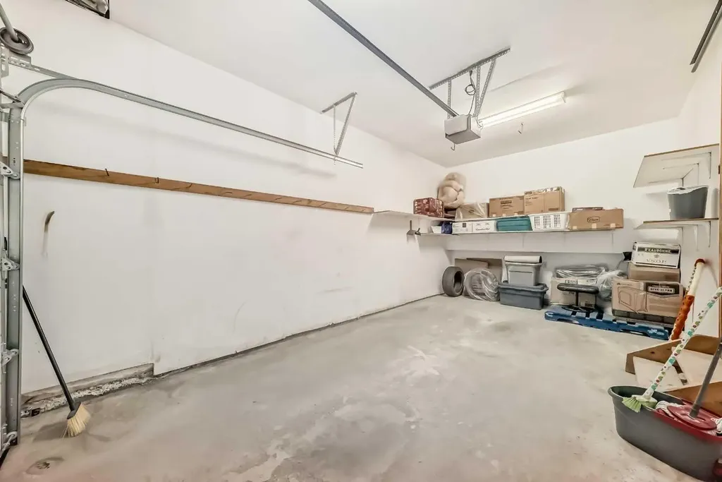 31 Harvest Oak Circle NE Calgary AB T3K 4S6