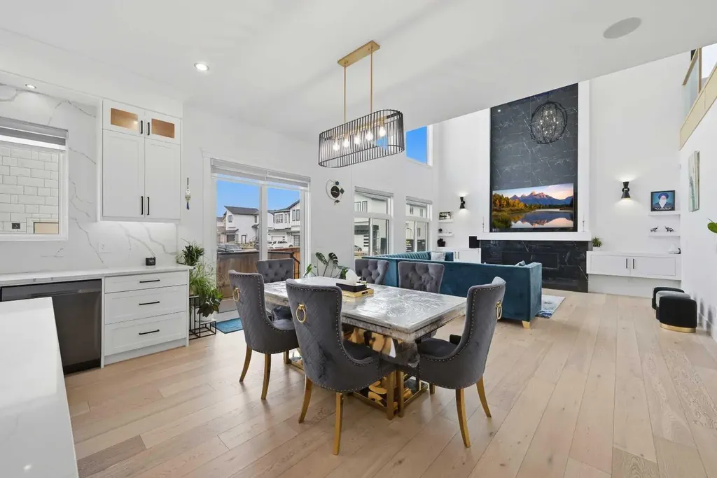4942 84 Avenue NE Calgary AB T3J 2J5