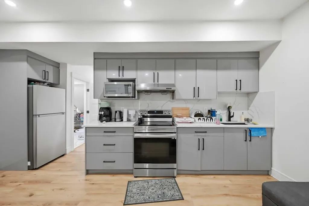 4942 84 Avenue NE Calgary AB T3J 2J5
