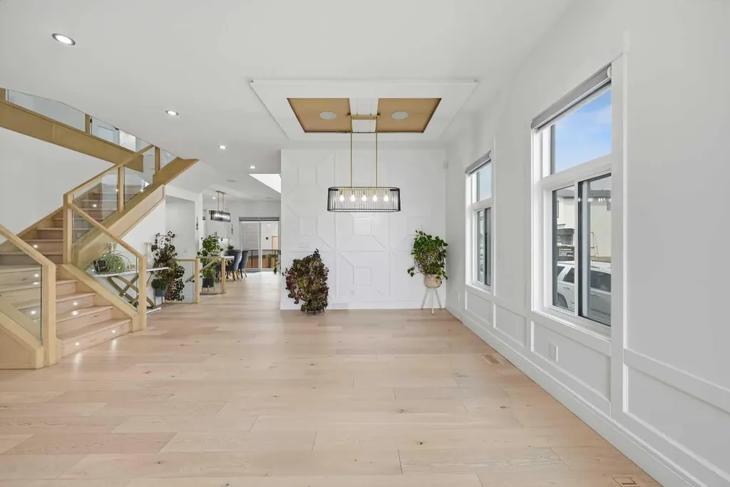4942 84 Avenue NE Calgary AB T3J 2J5