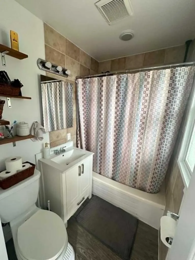 5413 57 Street Ponoka AB T4J1L6