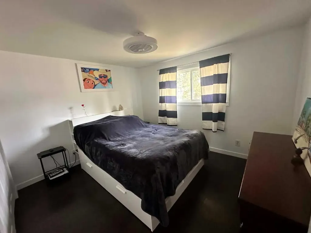 5413 57 Street Ponoka AB T4J1L6