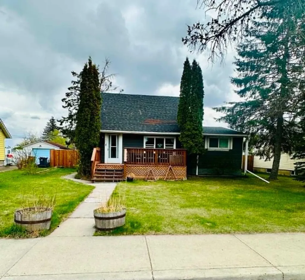 5413 57 Street Ponoka AB T4J1L6