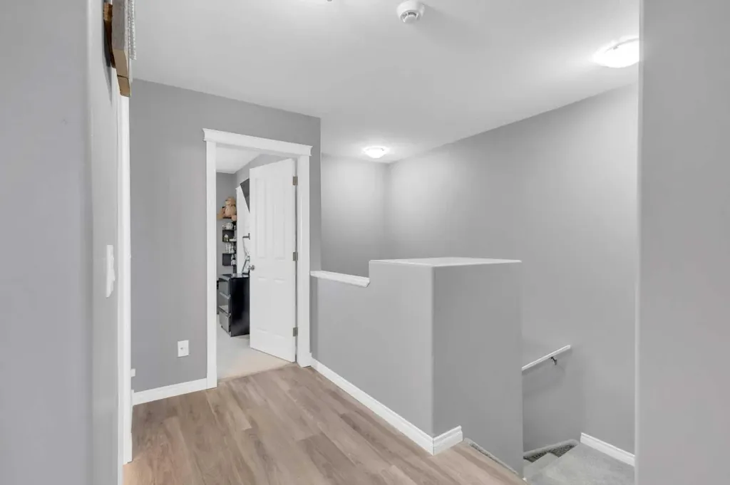 124 Kendrew Drive Red Deer AB T4P 3T8