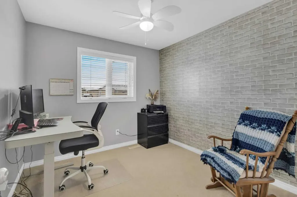 124 Kendrew Drive Red Deer AB T4P 3T8