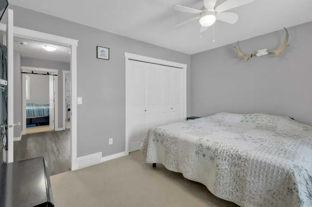 124 Kendrew Drive Red Deer AB T4P 3T8