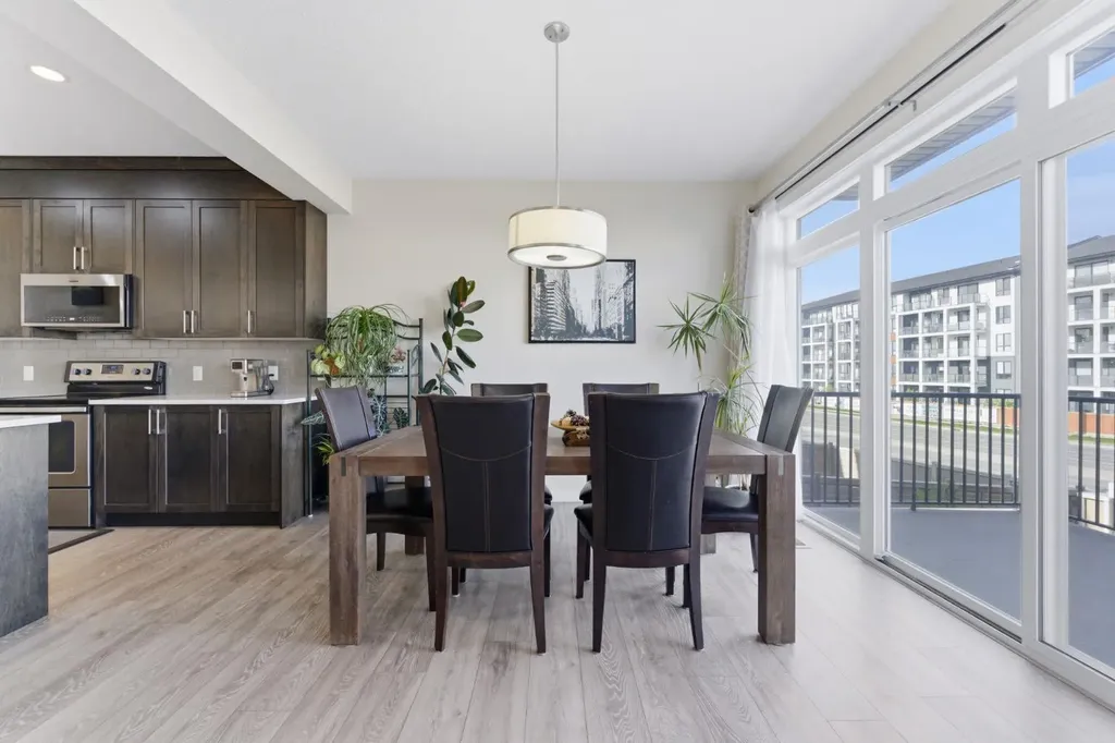 9 Sage Bluff Rise NW Calgary AB T3R0X5
