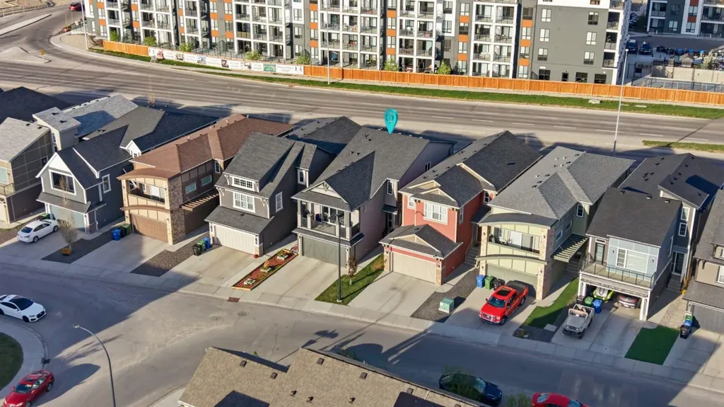 9 Sage Bluff Rise NW Calgary AB T3R0X5
