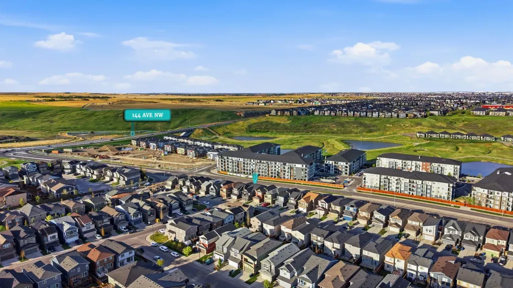 9 Sage Bluff Rise NW Calgary AB T3R0X5