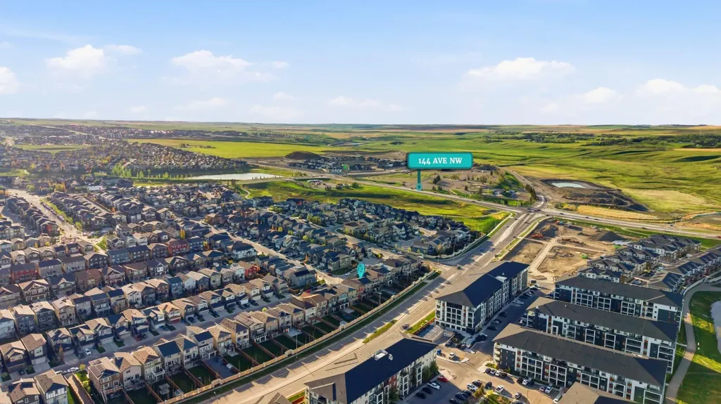 9 Sage Bluff Rise NW Calgary AB T3R0X5
