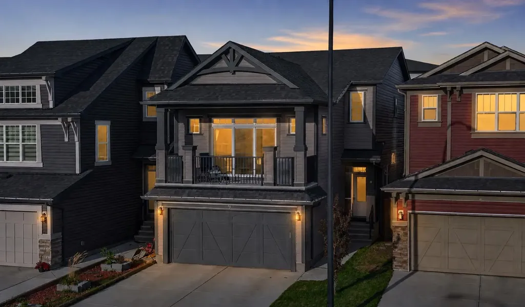 9 Sage Bluff Rise NW Calgary AB T3R0X5