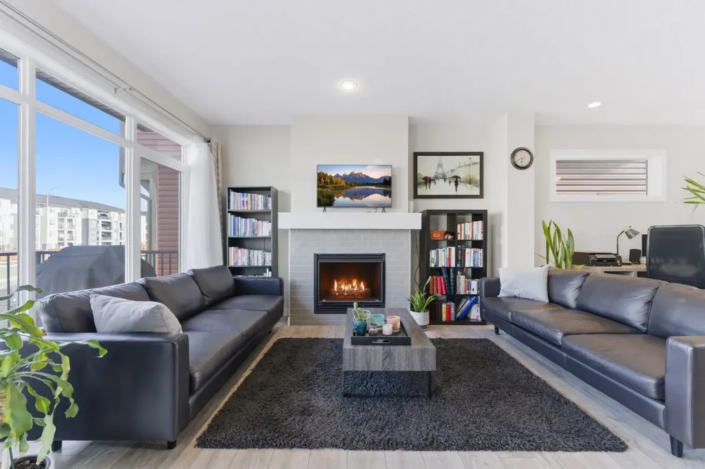 9 Sage Bluff Rise NW Calgary AB T3R0X5