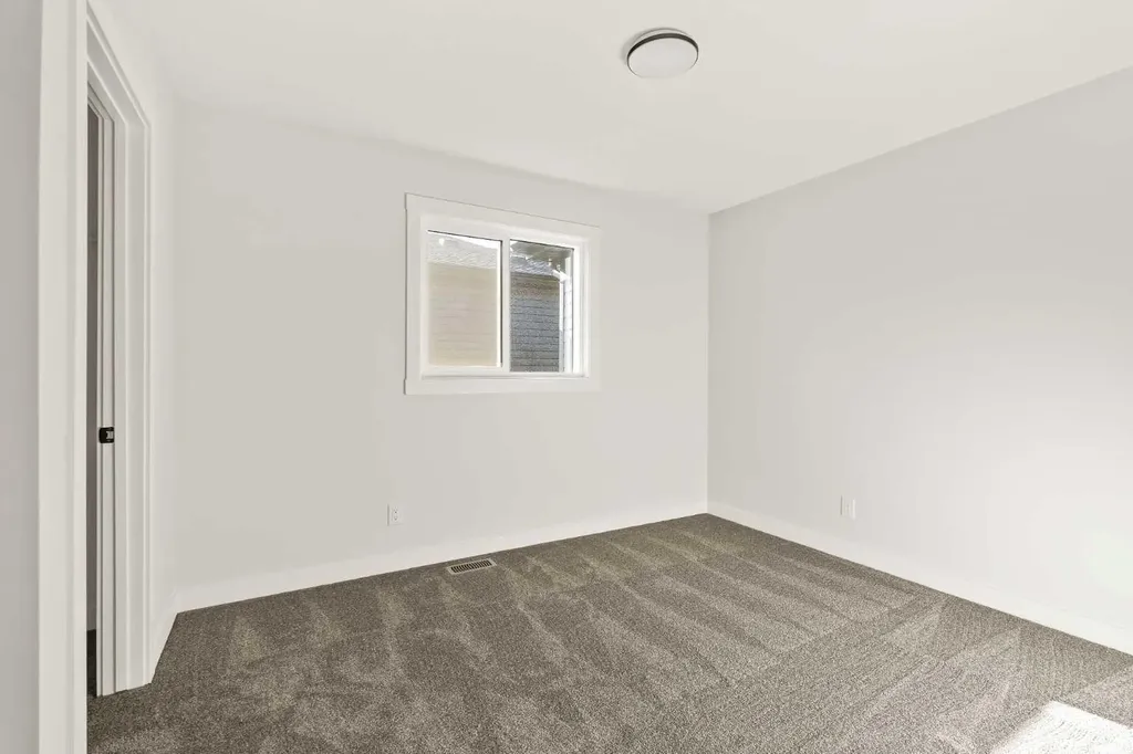 152 Creekstone Circle SW Calgary AB T2X 5M6