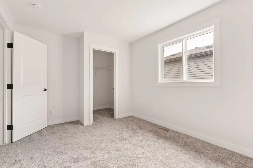 152 Creekstone Circle SW Calgary AB T2X 5M6