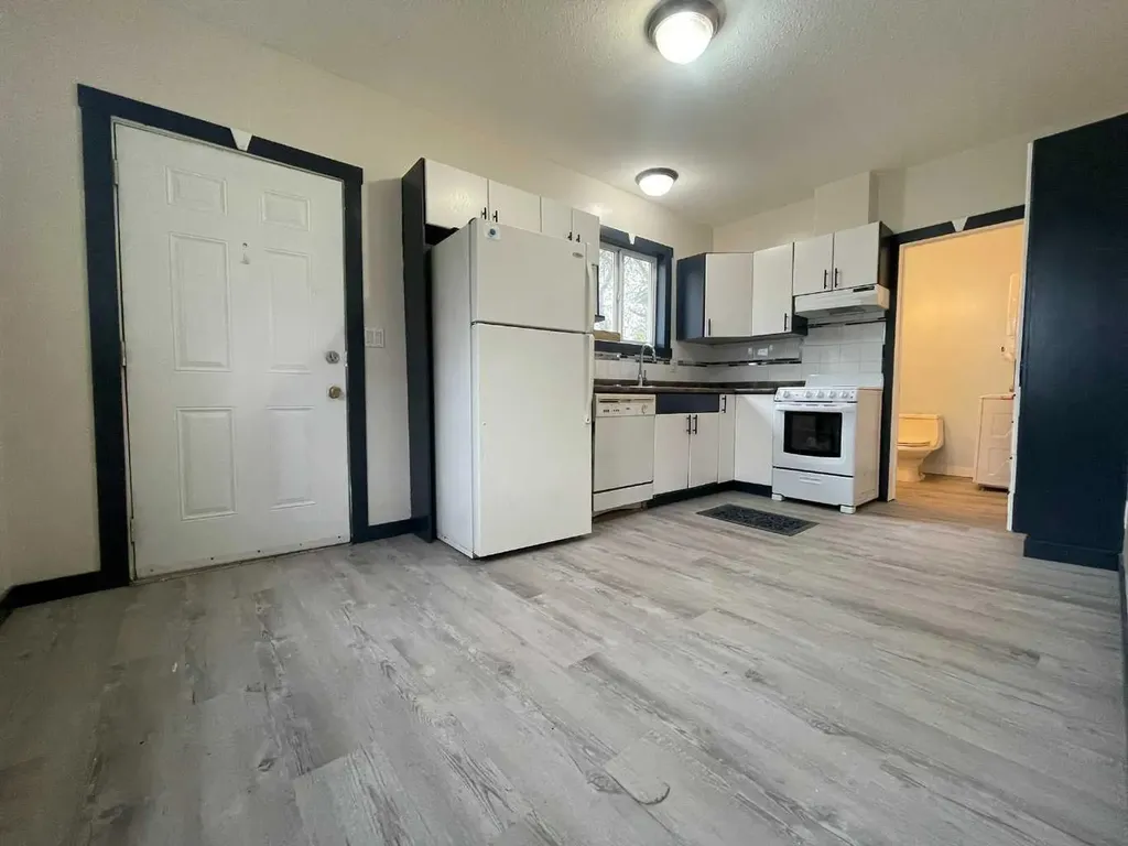 5009 54a Street Lloydminster AB T9V 0S2