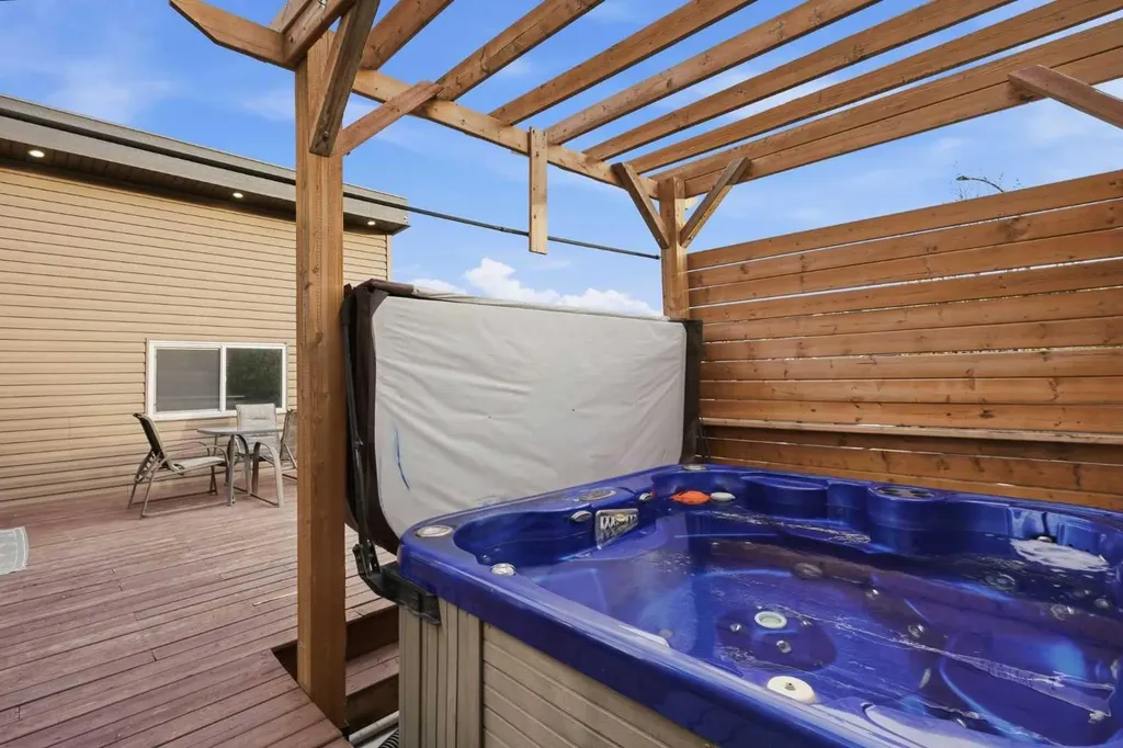 1071 Seton Circle SE Calgary AB T3M2V9
