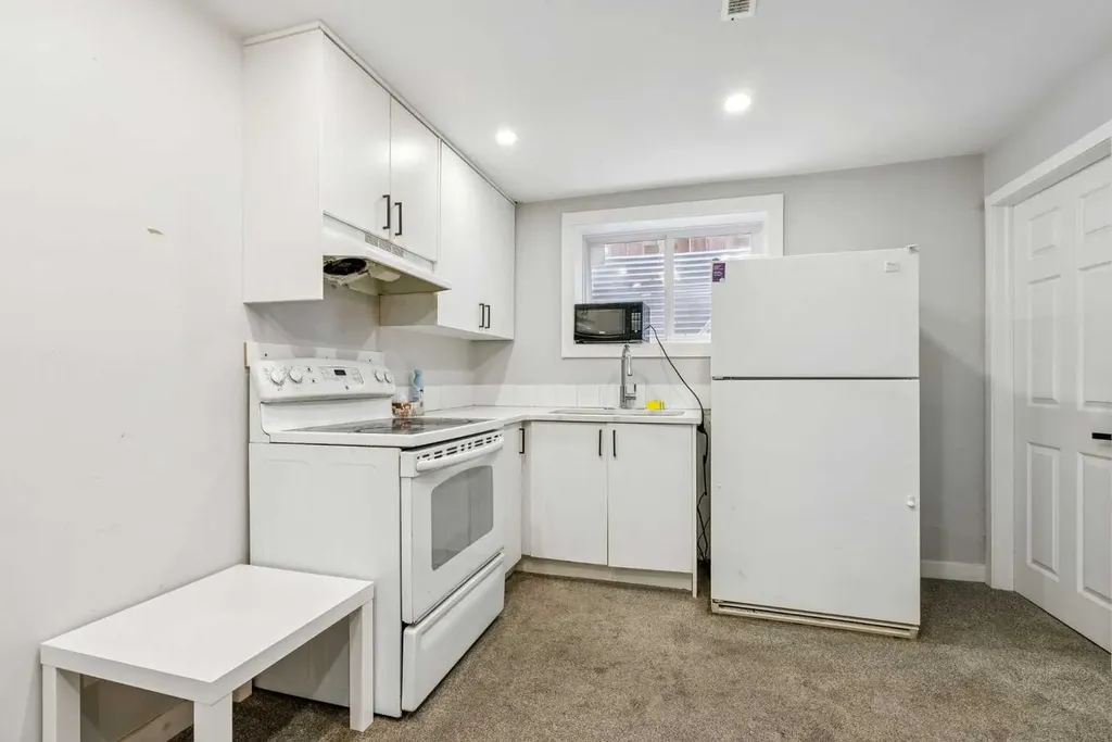 367 Martinbrook Place NE Calgary AB T3J3E3